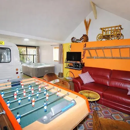 Les Insolites Du Grand Logis Pensión 3*