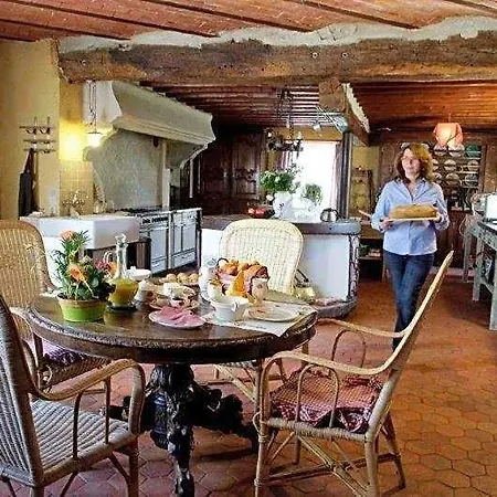 Les Insolites Du Grand Logis 3* Marchais (Aisne)